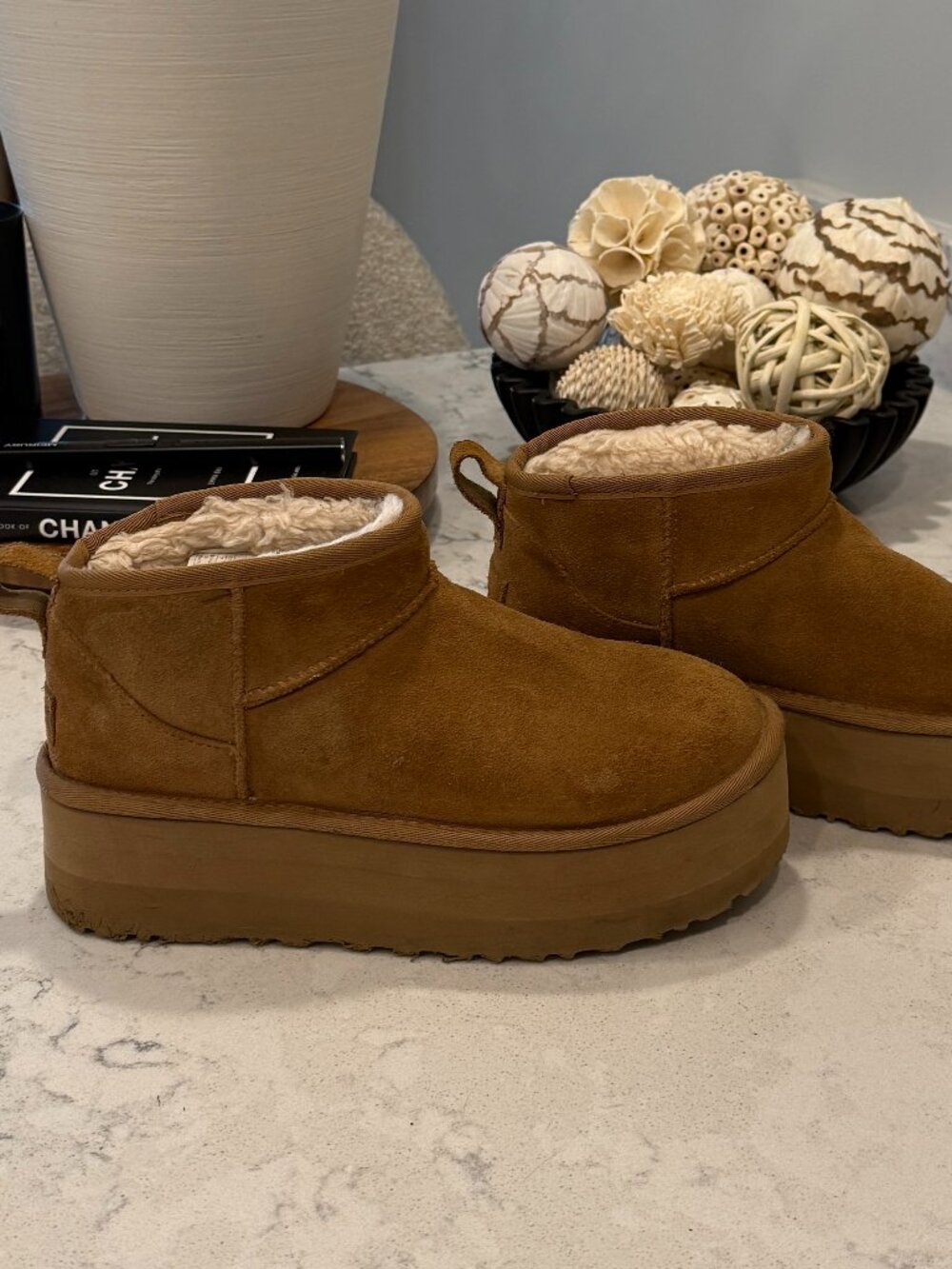 UGG Women's Classic Ultra Mini Platform Boot - Chesnut - 7